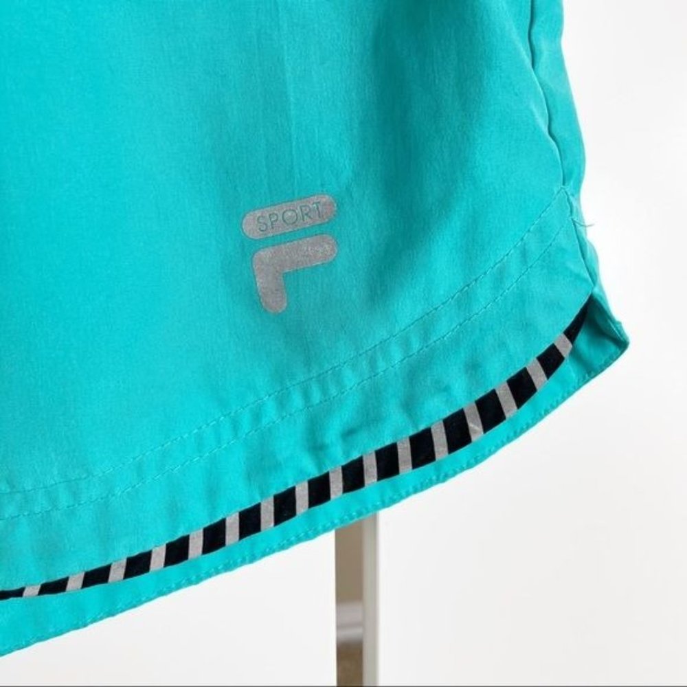 FILA Seafoam Running Skirt with Built in Shorts Size Large - Picture 2 of 7